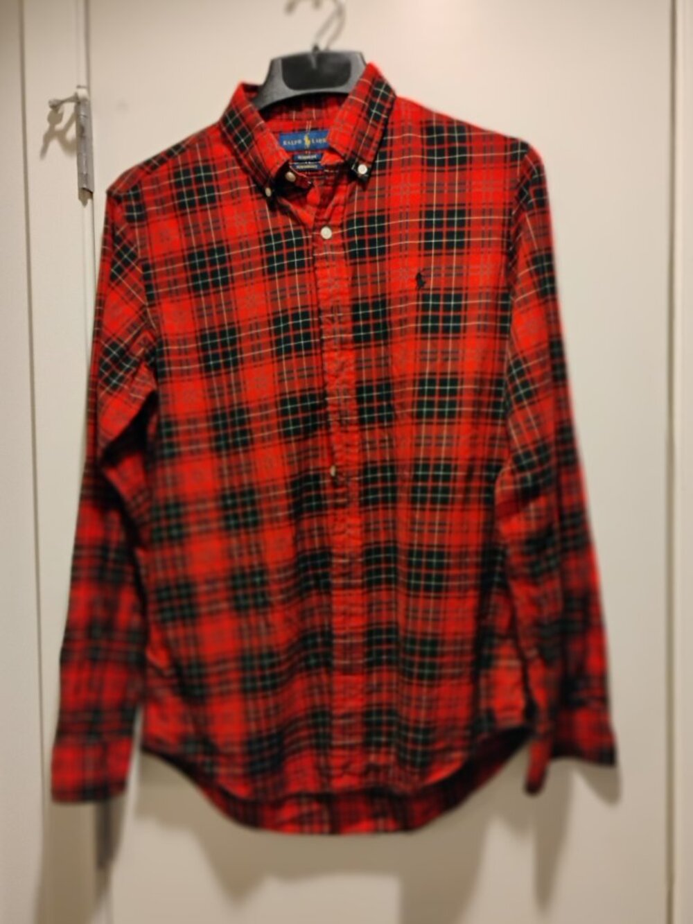 Ralph Lauren Classic Fit Flannel Men's Small Red Black plaid (blue label gold)